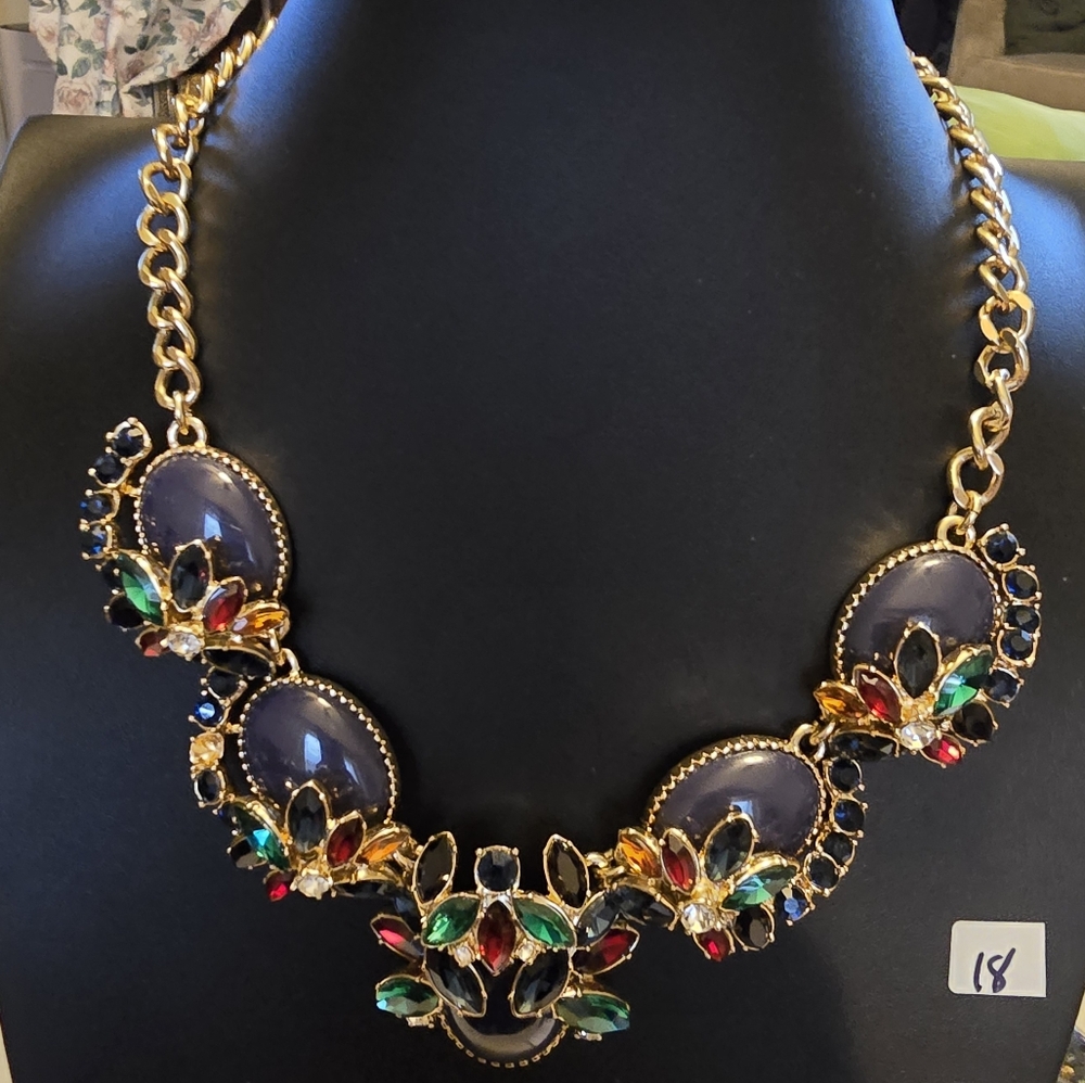 Talbots Rhinestones Cluster Necklace Newer